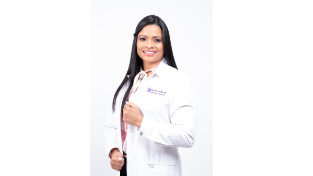 Dra Ana Lía Becerra